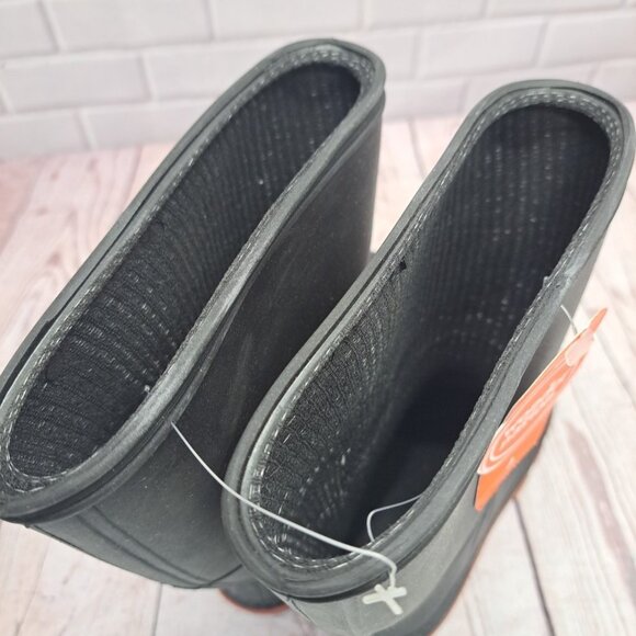 Wonder Nation Youth Boys Black TPE Rubber Lined Slip-on Chore Rain Boots: 4 - Picture 5 of 6